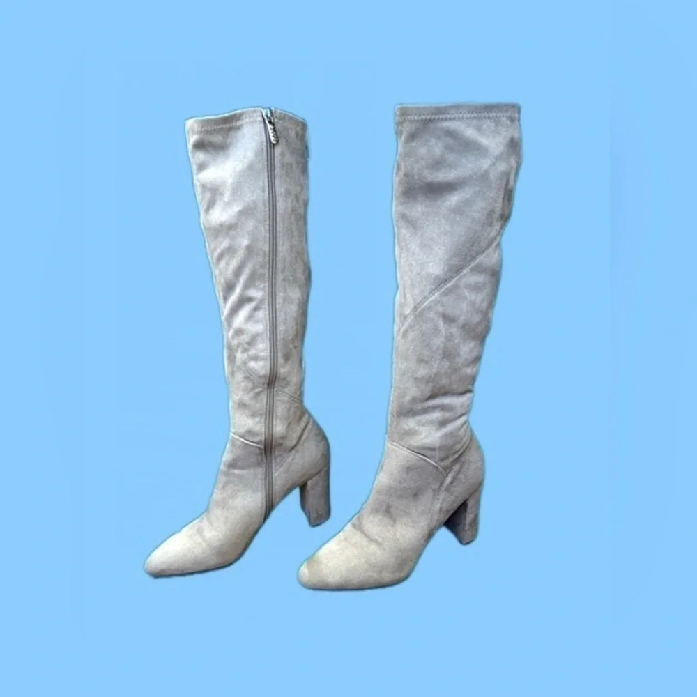 Franco Sarto Gray Faux Suede Flavia Over the Knee Boots w/ Chunky 3” Heel 7 1/2M